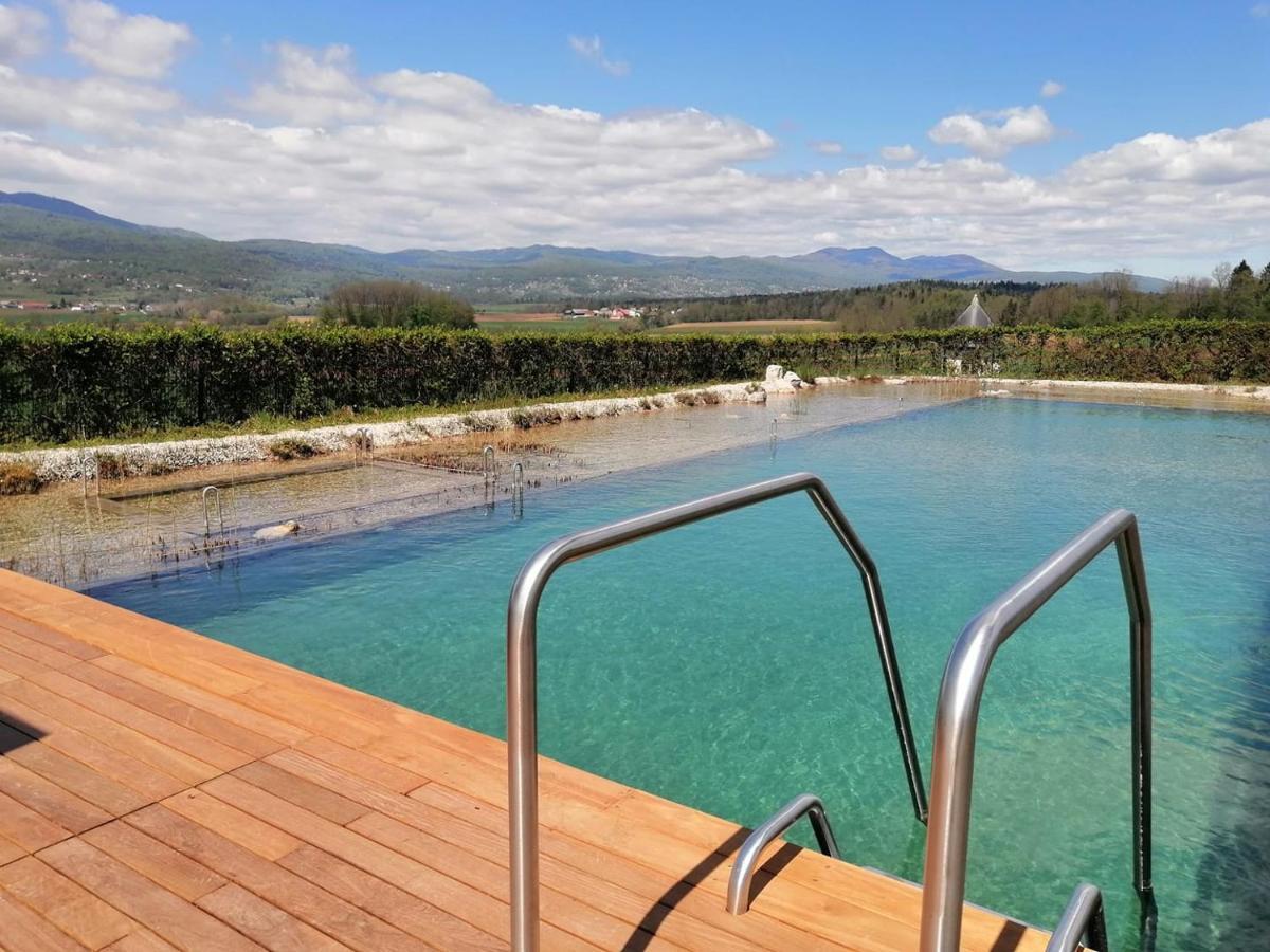 Glamping Maleric With Natural Pool Dragatuš Buitenkant foto