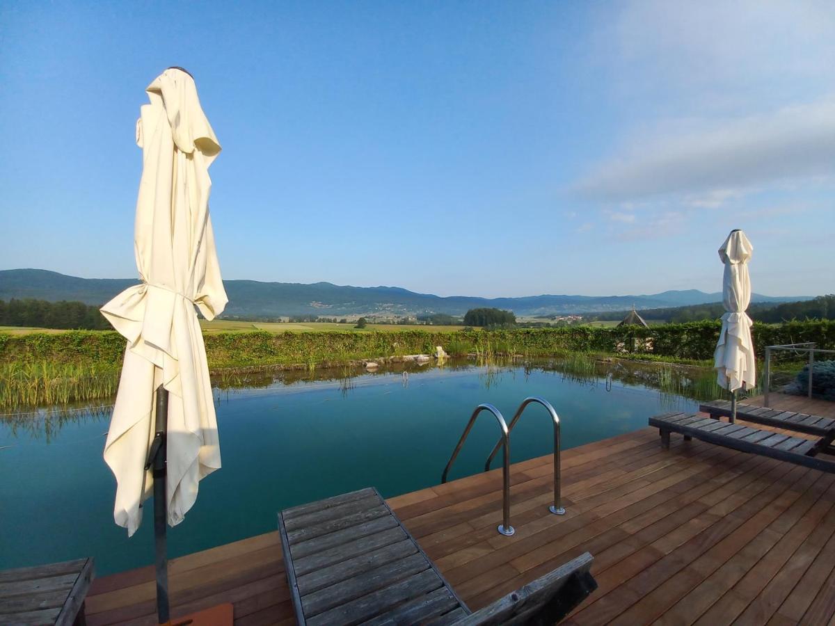 Glamping Maleric With Natural Pool Dragatuš Buitenkant foto