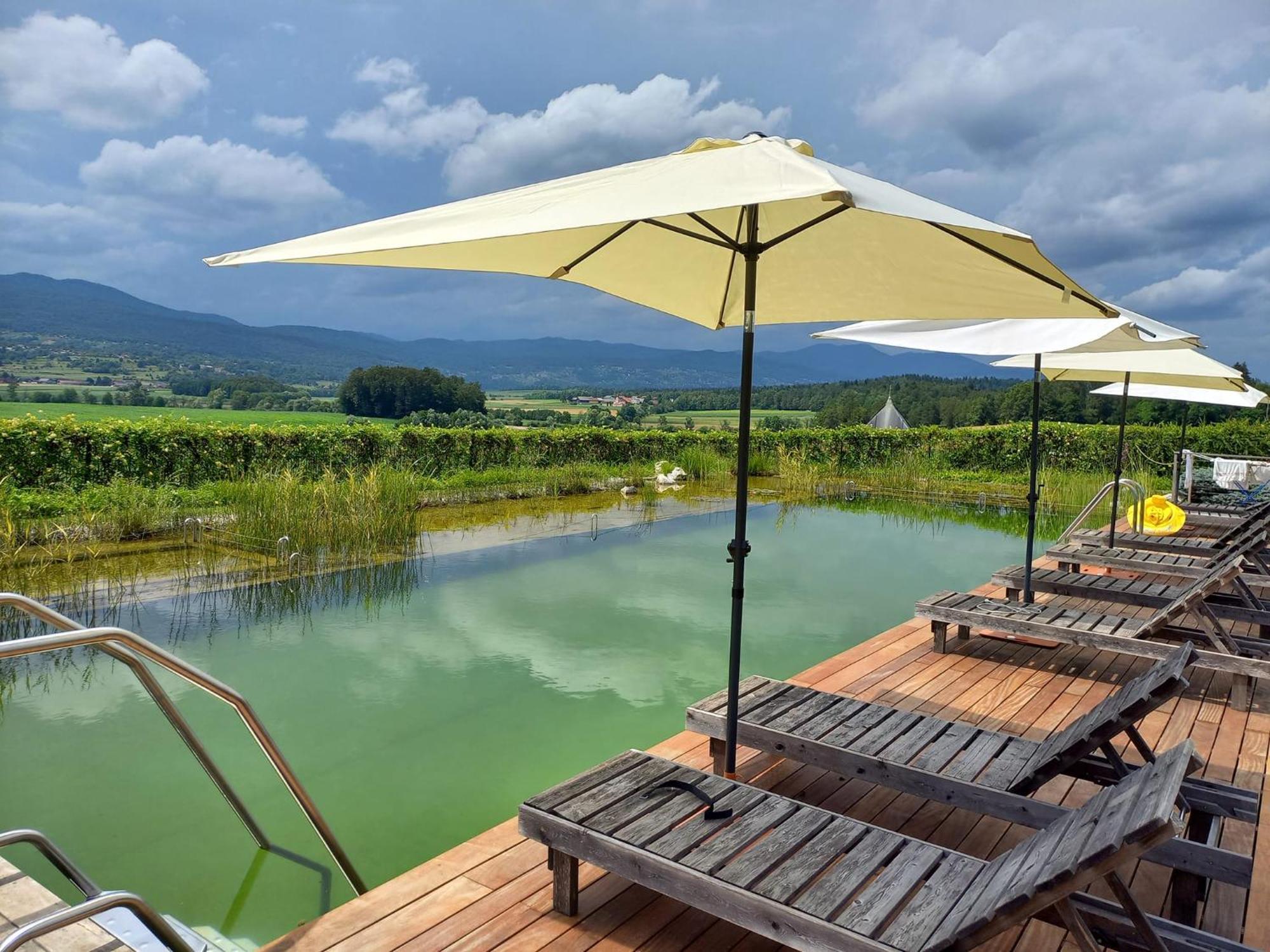 Glamping Maleric With Natural Pool Dragatuš Buitenkant foto